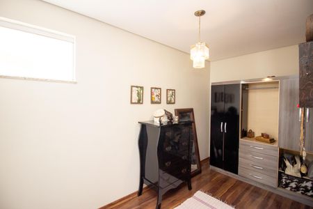 Casa para alugar com 300m², 3 quartos e 6 vagas Casa para alugar com 300m², 3 quartos e 6 vagasCloset da suíte