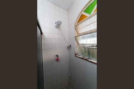 Casa à venda com 366m², 5 quartos e 3 vagas Casa à venda com 366m², 5 quartos e 3 vagasBanheiro Social