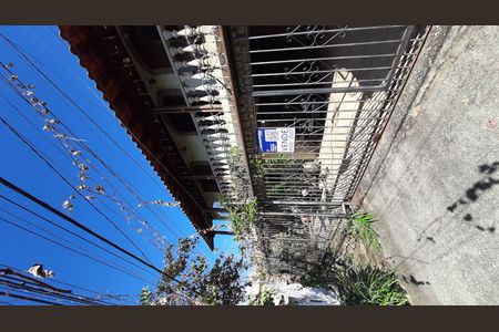 Casa à venda com 366m², 5 quartos e 3 vagas Casa à venda com 366m², 5 quartos e 3 vagasPlaca instalada