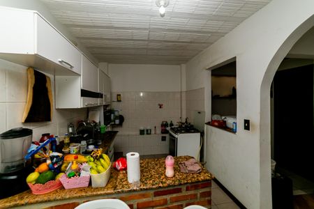 Casa à venda com 366m², 5 quartos e 3 vagas Casa à venda com 366m², 5 quartos e 3 vagasCozinha