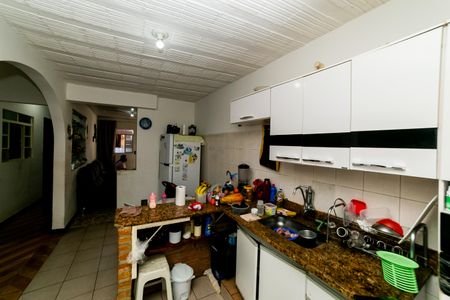 Casa à venda com 366m², 5 quartos e 3 vagas Casa à venda com 366m², 5 quartos e 3 vagasCozinha