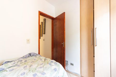 Quarto 1 de apartamento para alugar com 2 quartos, 52m² em Santa Maria, Osasco