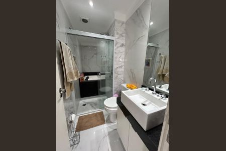 Banheiro  de apartamento para alugar com 3 quartos, 103m² em Vila Carrão, São Paulo