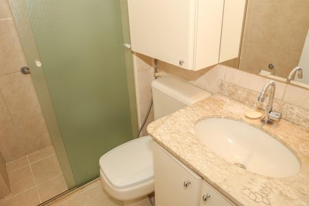 Apartamento para alugar com 52m², 2 quartos e 1 vaga Apartamento para alugar com 52m², 2 quartos e 1 vagaBanheiro