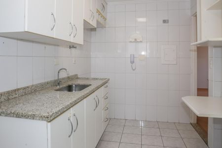 Apartamento para alugar com 52m², 2 quartos e 1 vaga Apartamento para alugar com 52m², 2 quartos e 1 vagaCozinha e Área de Serviço