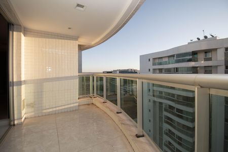 Sacada de apartamento à venda com 2 quartos, 102m² em Trecho 1, Brasília