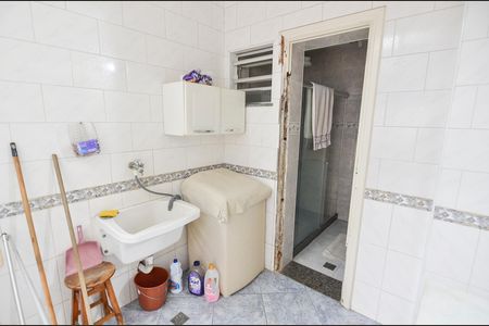 Casa à venda com 200m², 4 quartos e 1 vaga Casa à venda com 200m², 4 quartos e 1 vagaÁrea de Serviço