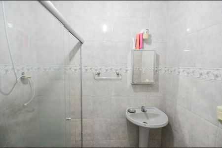 Casa à venda com 200m², 4 quartos e 1 vaga Casa à venda com 200m², 4 quartos e 1 vagaBanheiro 3