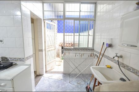 Casa à venda com 200m², 4 quartos e 1 vaga Casa à venda com 200m², 4 quartos e 1 vagaÁrea de Serviço