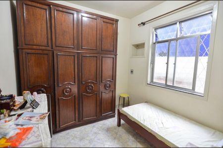 Casa à venda com 200m², 4 quartos e 1 vaga Casa à venda com 200m², 4 quartos e 1 vagaQuarto 1