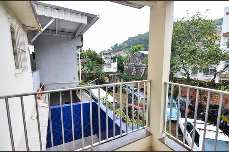Casa à venda com 200m², 4 quartos e 1 vaga Casa à venda com 200m², 4 quartos e 1 vagaQuarto 3