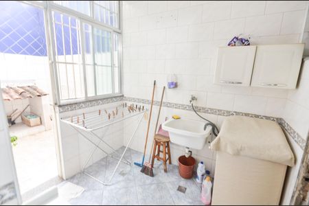 Casa à venda com 200m², 4 quartos e 1 vaga Casa à venda com 200m², 4 quartos e 1 vagaÁrea de Serviço