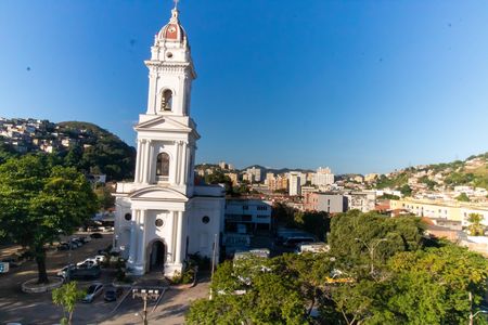 Vista da Sala de apartamento para alugar com 2 quartos, 70m² em Bairro Santana, Niterói