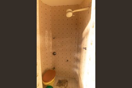 Apartamento para alugar com 70m², 2 quartos e sem vaga Apartamento para alugar com 70m², 2 quartos e sem vagaBanheiro de serviço