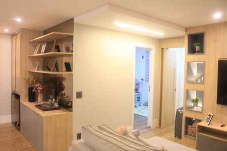 Apartamento à venda com 90m², 2 quartos e 2 vagasSala