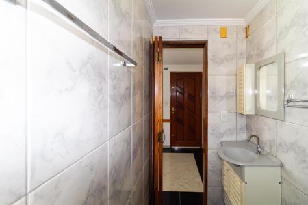 Apartamento à venda com 45m², 2 quartos e 1 vaga Apartamento à venda com 45m², 2 quartos e 1 vagaBanheiro