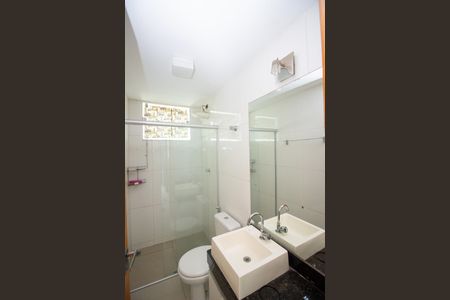 Apartamento à venda com 78m², 3 quartos e 2 vagas Apartamento à venda com 78m², 3 quartos e 2 vagasBanheiro Social