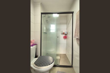 Apartamento para alugar com 54m², 2 quartos e 1 vaga Apartamento para alugar com 54m², 2 quartos e 1 vagaBanheiro da Suíte