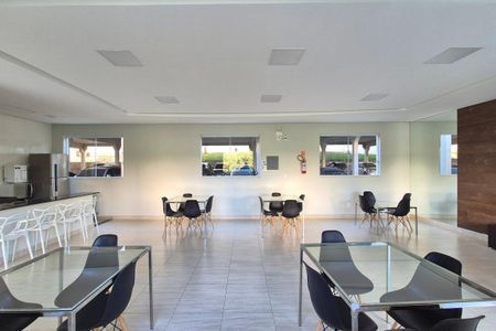 Apartamento para alugar com 54m², 2 quartos e 1 vaga Apartamento para alugar com 54m², 2 quartos e 1 vagaÁrea comum - Salão de festas