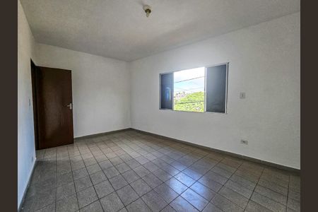 Quarto de casa para alugar com 1 quarto, 60m² em Jardim Santa Margarida, São Paulo