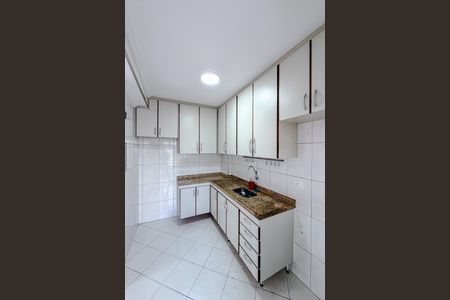 Apartamento para alugar com 75m², 2 quartos e sem vaga Apartamento para alugar com 75m², 2 quartos e sem vagaCozinha