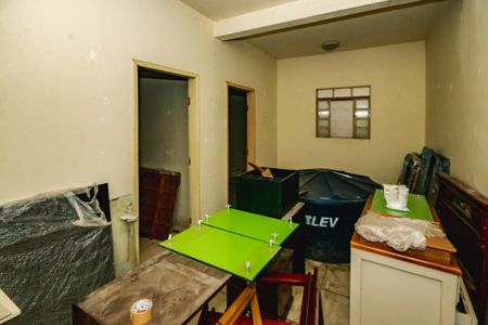 sala de casa à venda com 2 quartos, 360m² em Parque Recreio, Belo Horizonte