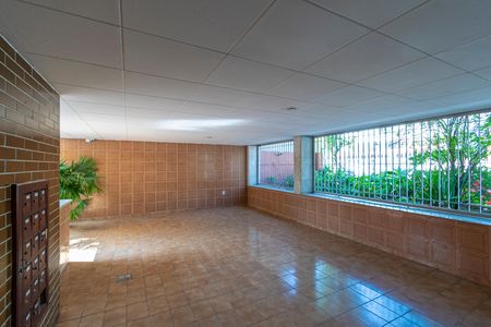 Apartamento para alugar com 50m², 1 quarto e 1 vaga Apartamento para alugar com 50m², 1 quarto e 1 vagaÁrea comum - Salão de festas