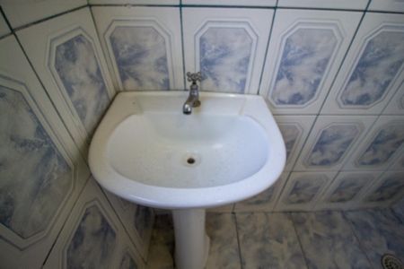 Casa para alugar com 180m², 2 quartos e 1 vagaBanheiro