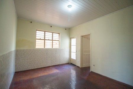 Casa para alugar com 180m², 2 quartos e 1 vagaSala 