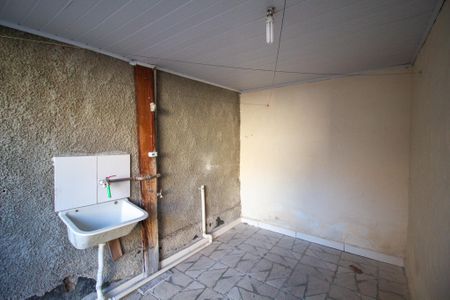 Casa para alugar com 180m², 2 quartos e 1 vagaÁrea de Serviço