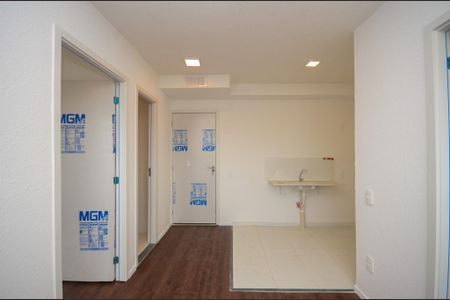Apartamento para alugar com 38m², 2 quartos e sem vaga Apartamento para alugar com 38m², 2 quartos e sem vagaSala