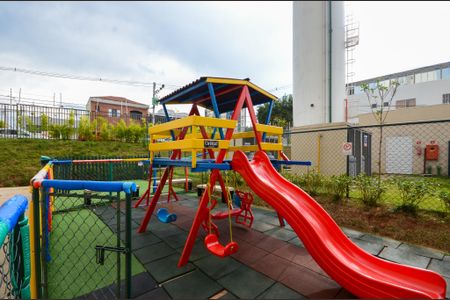 Apartamento para alugar com 38m², 2 quartos e sem vaga Apartamento para alugar com 38m², 2 quartos e sem vagaÁrea comum - Playground