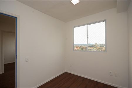 Quarto 2 de apartamento para alugar com 2 quartos, 38m² em Vila Pereira Cerca, São Paulo