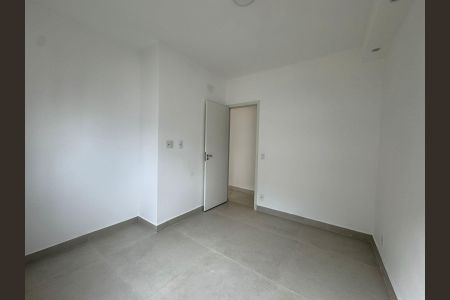 Quarto 1 de apartamento para alugar com 2 quartos, 55m² em Centro, Osasco