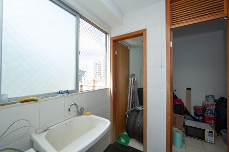Apartamento à venda com 106m², 3 quartos e 3 vagasAREA DE SRVICO
