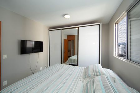 Apartamento à venda com 106m², 3 quartos e 3 vagasQUARTO3