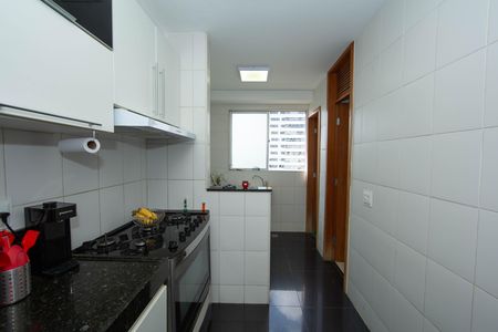 Apartamento à venda com 106m², 3 quartos e 3 vagasCOZINHA