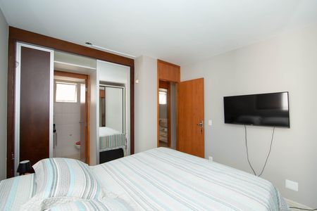 Apartamento à venda com 106m², 3 quartos e 3 vagasQUARTO3