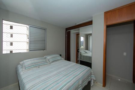 Apartamento à venda com 106m², 3 quartos e 3 vagasQUARTO3