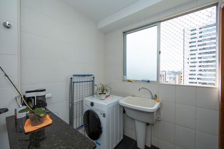 Apartamento à venda com 106m², 3 quartos e 3 vagasAREA DE SRVICO