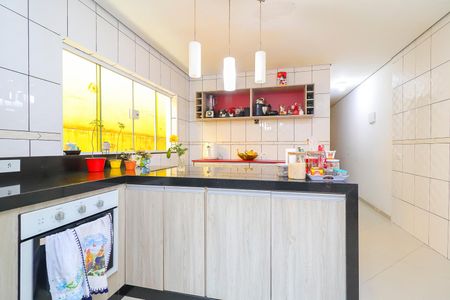 Casa à venda com 148m², 3 quartos e 2 vagasCozinha