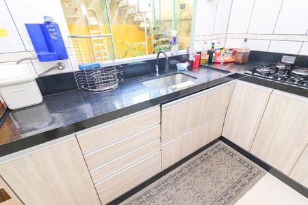 Casa à venda com 148m², 3 quartos e 2 vagasCozinha