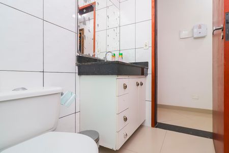 Casa à venda com 148m², 3 quartos e 2 vagasBanheiro 1