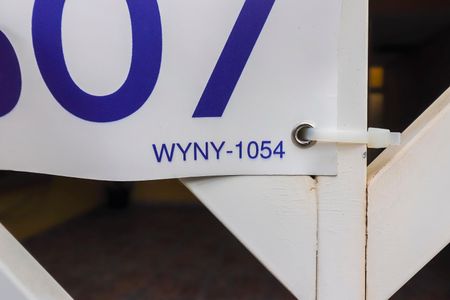 Casa à venda com 148m², 3 quartos e 2 vagasPlaquinha - Cód. WYNY-1054