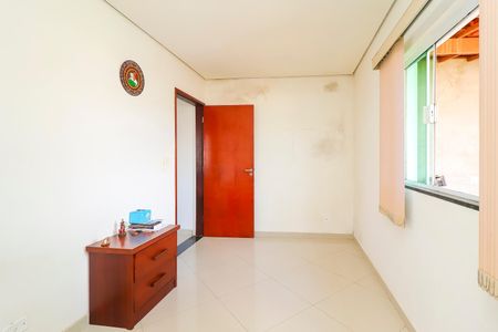 Casa à venda com 148m², 3 quartos e 2 vagasQuarto 3