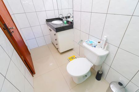 Casa à venda com 148m², 3 quartos e 2 vagasBanheiro da Suíte
