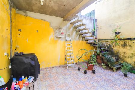 Casa à venda com 148m², 3 quartos e 2 vagasÁrea de Serviço / Quintal