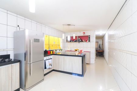 Casa à venda com 148m², 3 quartos e 2 vagasCozinha