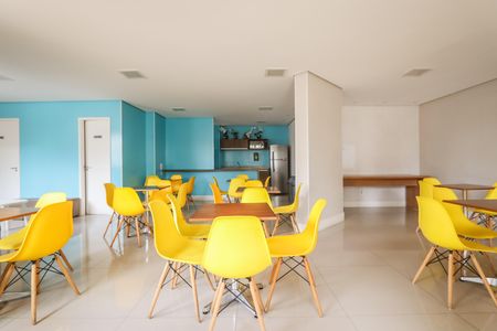 Apartamento para alugar com 52m², 2 quartos e 1 vaga Apartamento para alugar com 52m², 2 quartos e 1 vagaÁrea comum - Salão de festas
