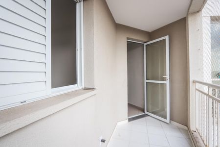 Apartamento para alugar com 52m², 2 quartos e 1 vaga Apartamento para alugar com 52m², 2 quartos e 1 vagaVaranda